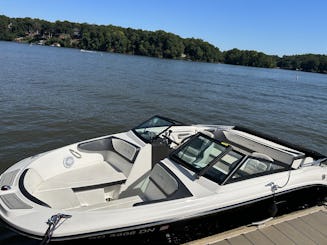 Aluguel de Bowrider para 7 pessoas em Lake Wylie, SC/NC, incluindo o capitão.