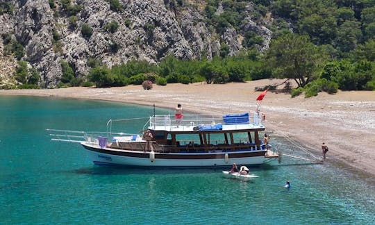 Sightseeing in Antalya, Turkey on Motor Yacht