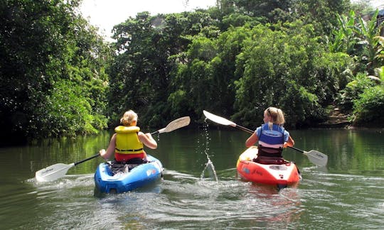 Alquile un kayak individual en Mahebourg, Mauricio