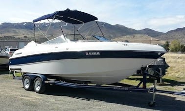 24' Four Winns V8 Bowrider Rental In Incline Village, Nevada