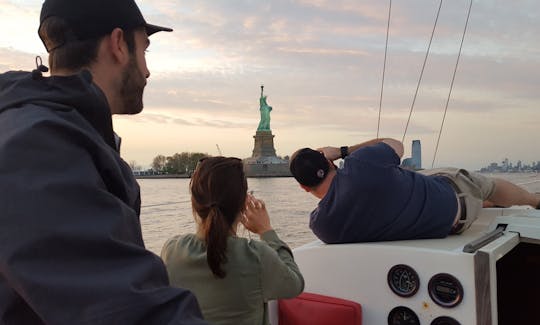 Private Sailing Charters - 37ft Sailboat in New York