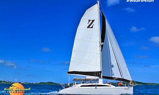 9 passengers Luxury Sailing Catamaran Charter in Fajardo, Puerto Rico