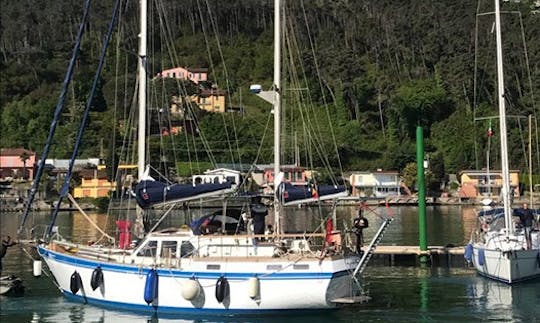 Charter 43' Nauticat Cruising Monohull in Ameglia Liguria, Italy