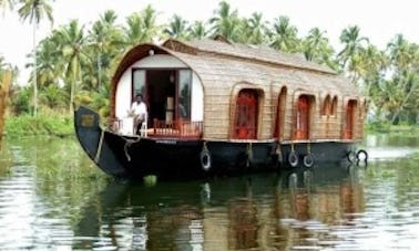 Alquiler de casas flotantes en Kumarakom, India