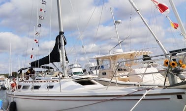 Charter 36ft Sloop In Westbrook, Connecticut