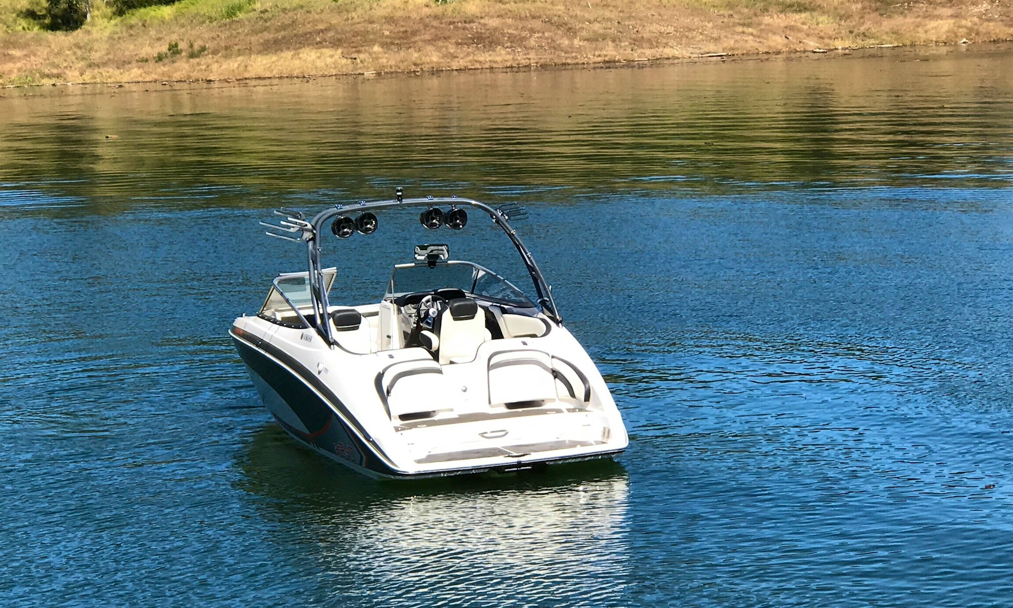 24 Yamaha Ski Boat Rental In Lake Tahoe Getmyboat