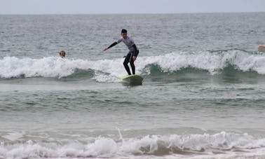 Disfruta de clases de surf en Oeiras, Portugal