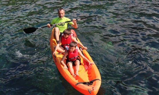 Enjoy Triple Kayak Rentals in Açores, Portugal