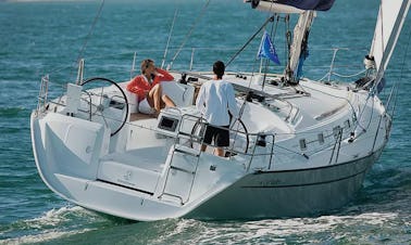 Charter Cyclades 50.5 Sailboat for 13 People in Portorosa, Italy