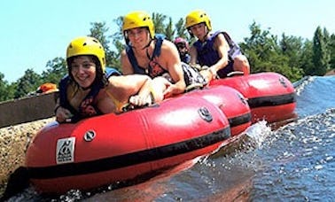 Disfrute del tubing en Langeac, Francia