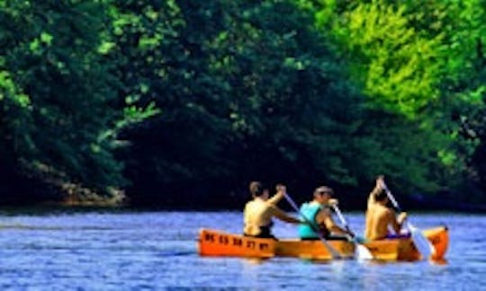 Enjoy Kayak Tours in Loque Gageae, France