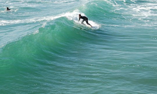 Enjoy Surf Lessons in Atouguia da Baleia, Leiria