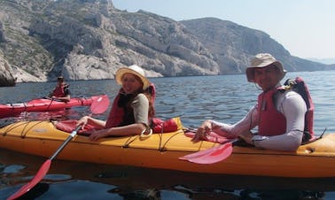 Disfrute del alquiler de kayaks dobles en Moussac, Francia