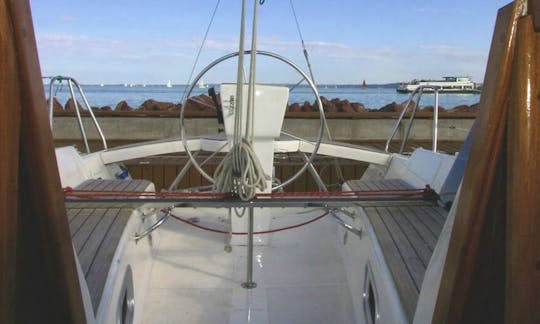 34' Nautic 330S sailsyacht for rent in Lake Balaton, Hungary