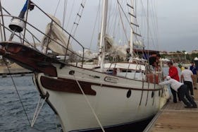 59ft Clasic Sailing Yacht in Santa Marta, Colombia