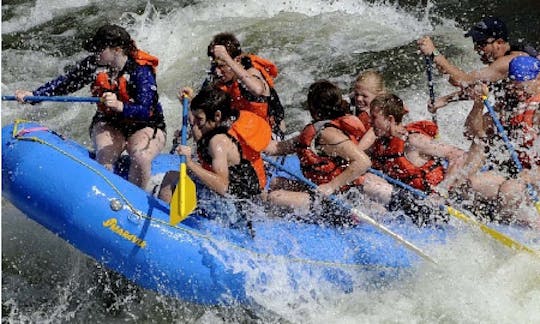 Desfrute de rafting em Bagneres-de-Luchon, França