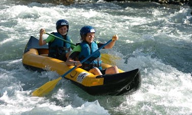 Disfruta del minirafting en Bagneres-de-Luchon, Francia