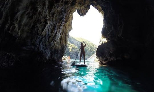 フランスのカルケイランヌでパドルボードのレンタルと旅行をお楽しみください