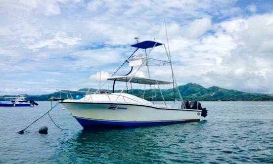 32' Sportfishing Yacht in Playa Flamingo, Guanacaste