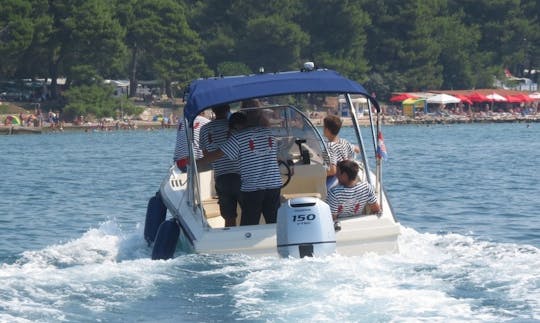 Rent 21' Anorti 20 Open Center Console in Sveti Filip i Jakov, Croatia