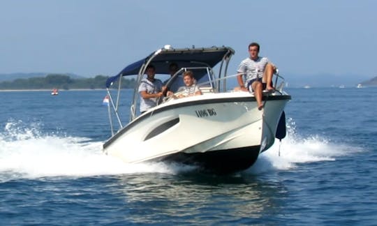 Rent 21' Anorti 20 Open Center Console in Sveti Filip i Jakov, Croatia