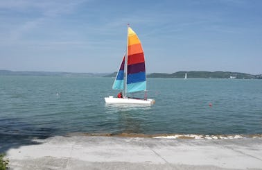 Rent 18' Cirrus Beach Catamaran in Balatonföldvár, Hungary