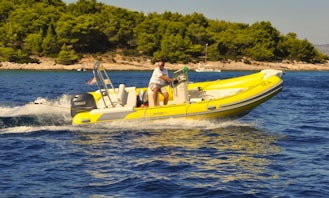 Rent a 25' Rigid Inflatable Boat in Hvar, Croatia