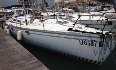 Monocoque Jeanneau Cruising 44' à louer pour 10 personnes à Livourne, Italie