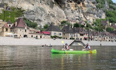 Disfrute del alquiler de canoas en Vayrac, Francia