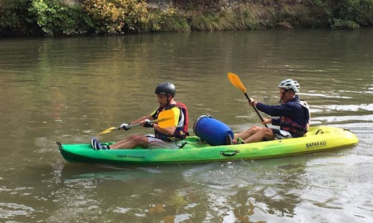 Profitez de la location de kayaks doubles à Vayrac, en France