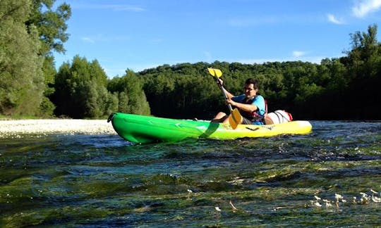 Enjoy Kayak Rentals in Vayrac, France