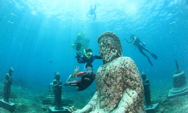 Explora Kuta, Bali, en un viaje de buceo