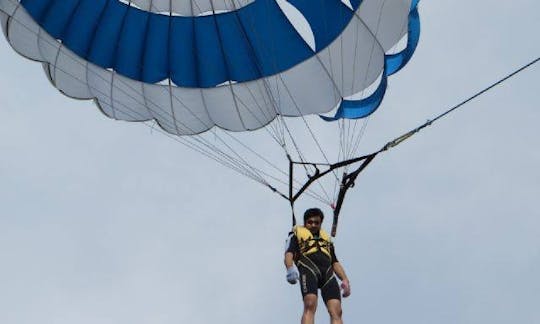 Enjoy Parasailing in Jatiasih, Indonesia