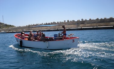 Consola central Gozzo 8.0 de Charter 26' en Santa Maria di Leuca, Puglia