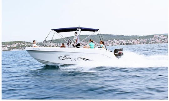 Rent Saver 650 Center Console in Okrug Gornji, Croatia