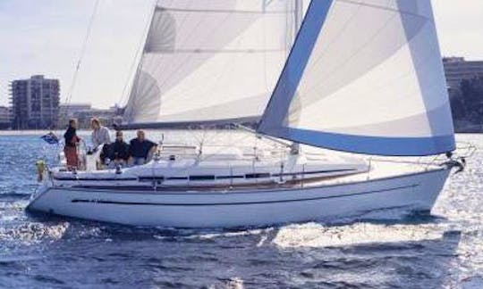 Charter 37' Bavaria 36 Plus Cruising Monohull in Punta Ala, Italy