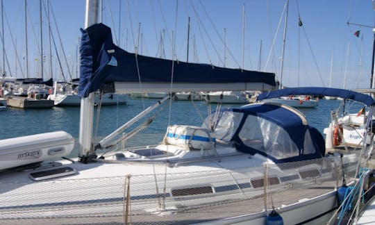 Charter 37' Bavaria 36 Plus Cruising Monohull in Punta Ala, Italy