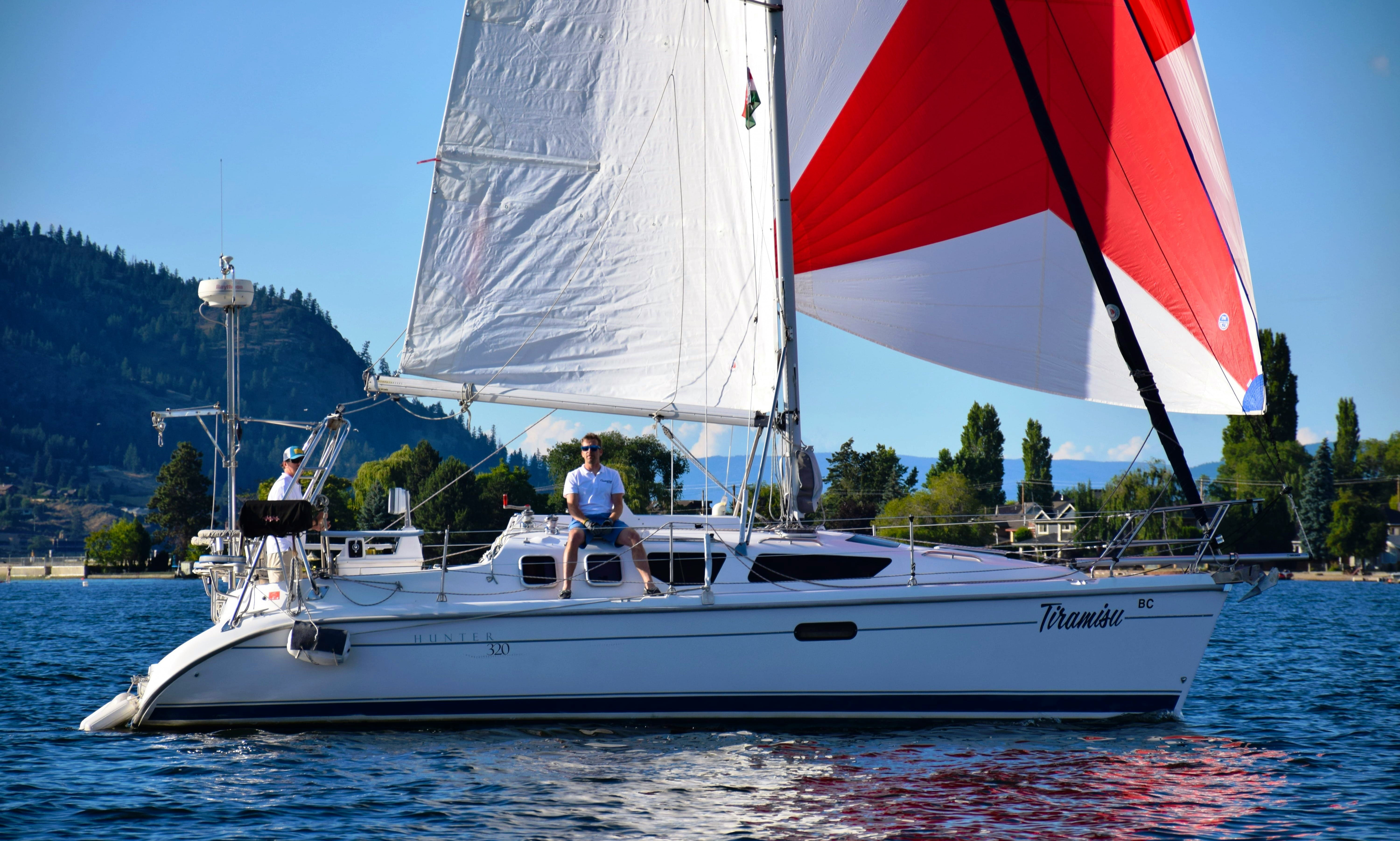 kelowna sailboat tour