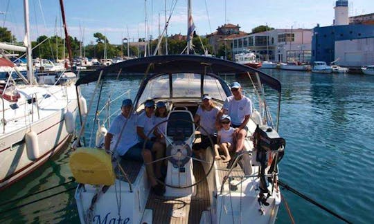 Charter 31' Bavaria Cruising Monohull in Zadar, Croatia