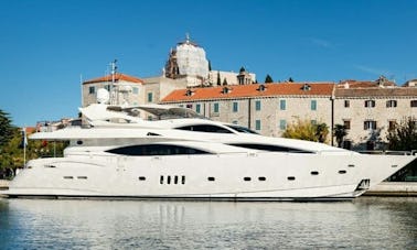 Charter 105' Sunseeker Power Mega Yacht in Split, Croatia