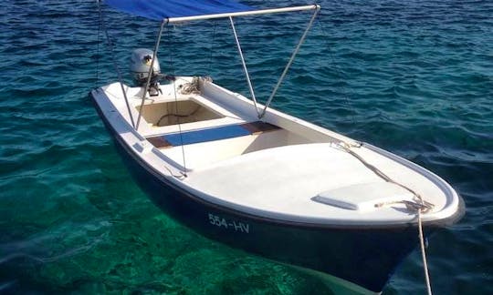 Rent a Boat Pasara Val 8 hp in Hvar, Croatia