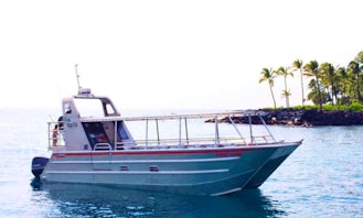 Private Boat Charter in Kailua-Kona, Hawaii