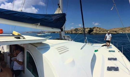 Rent a Cruising Catamaran in San Ġiljan, Malta