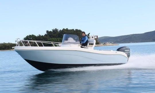 Rent 21' Center Console in Sukošan, Croatia