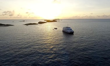 Week Long Cruise aboard Luxury Yacht - Aqua Cat