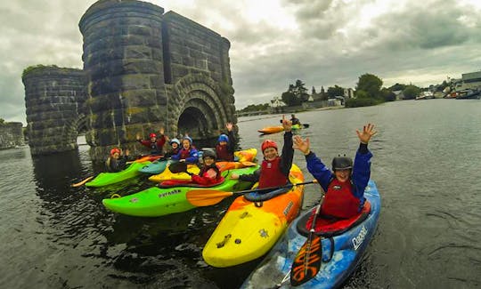 アイルランド、ゴールウェイでのカヌー旅行