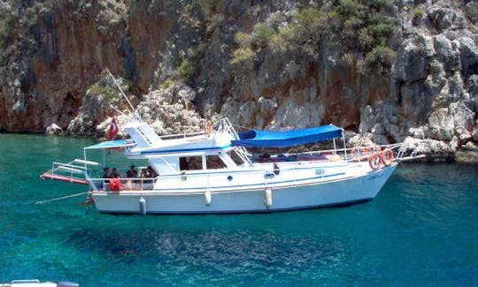 Charter a 12 Person Motor Yacht in Antalya, Turkey