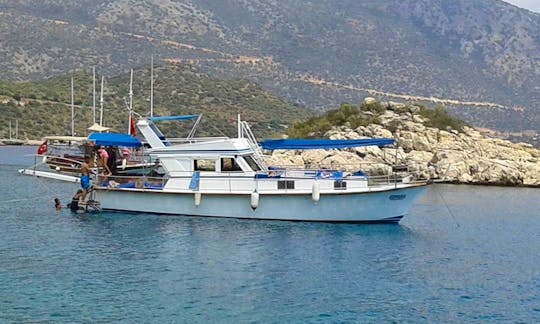 Charter a 12 Person Motor Yacht in Antalya, Turkey