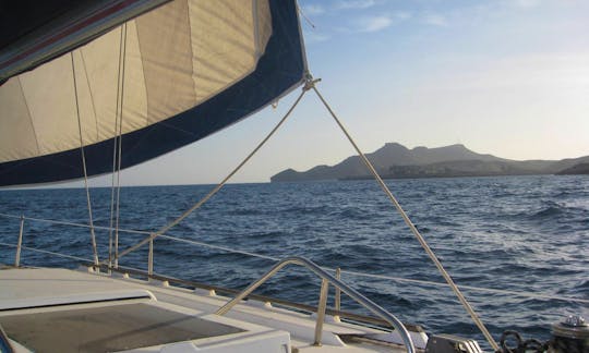 39' Cruising Monohull Charter in Andalucía, Spain
