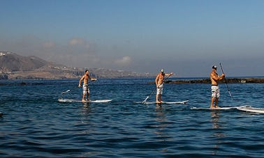 Disfrute de los alquileres y cursos de surf de remo en Valencia, España